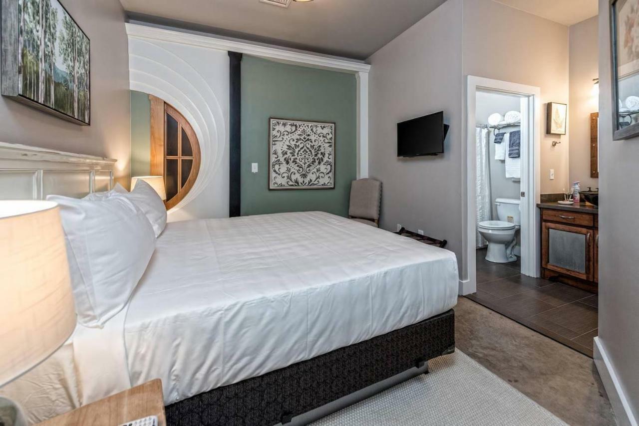 Green Door Lofts -Magnolia Loft, Silos/Downtown واكو المظهر الخارجي الصورة
